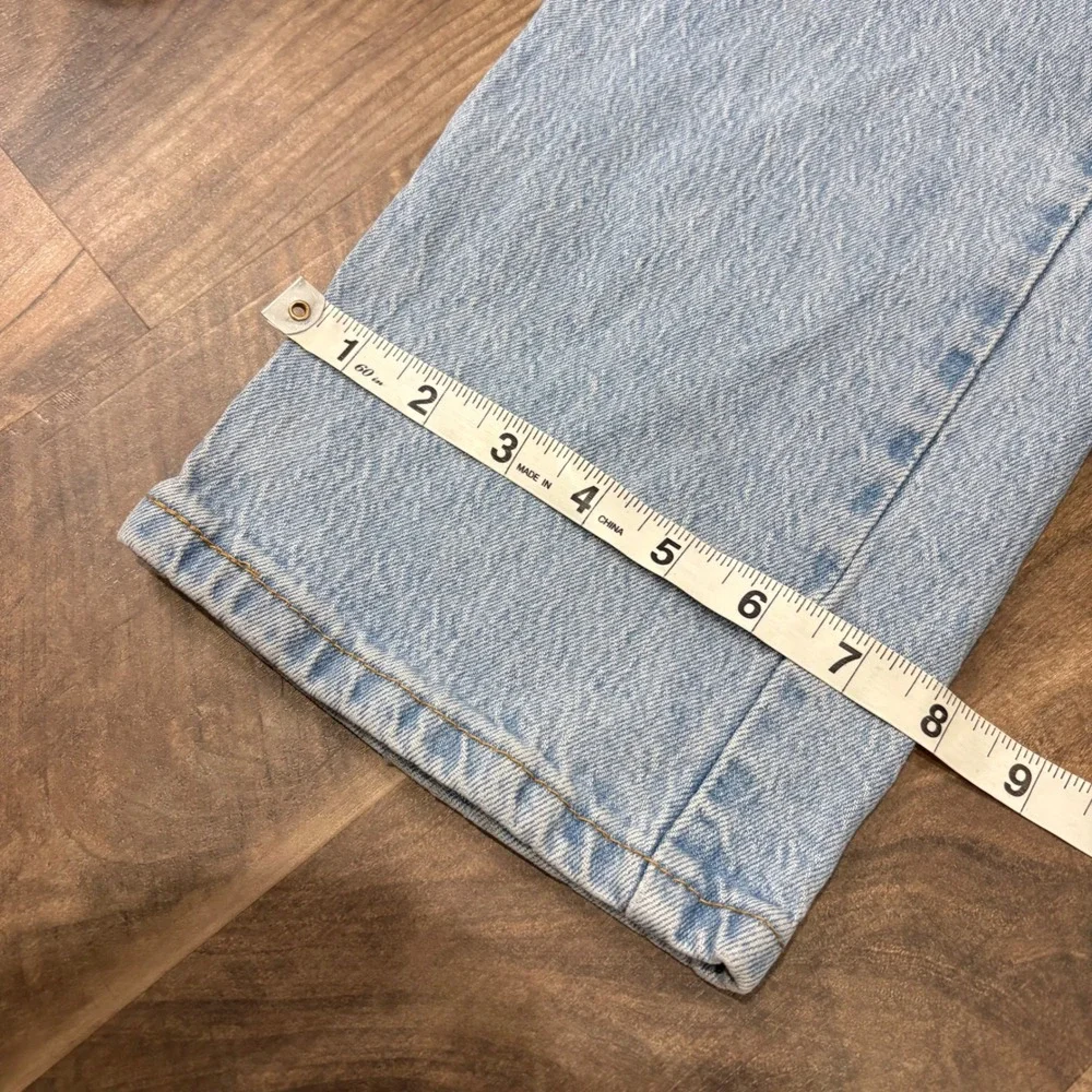 Vintage Y2K Levi's 505 Jeans Men 33x28 Light Wash Straight Leg Denim Pants